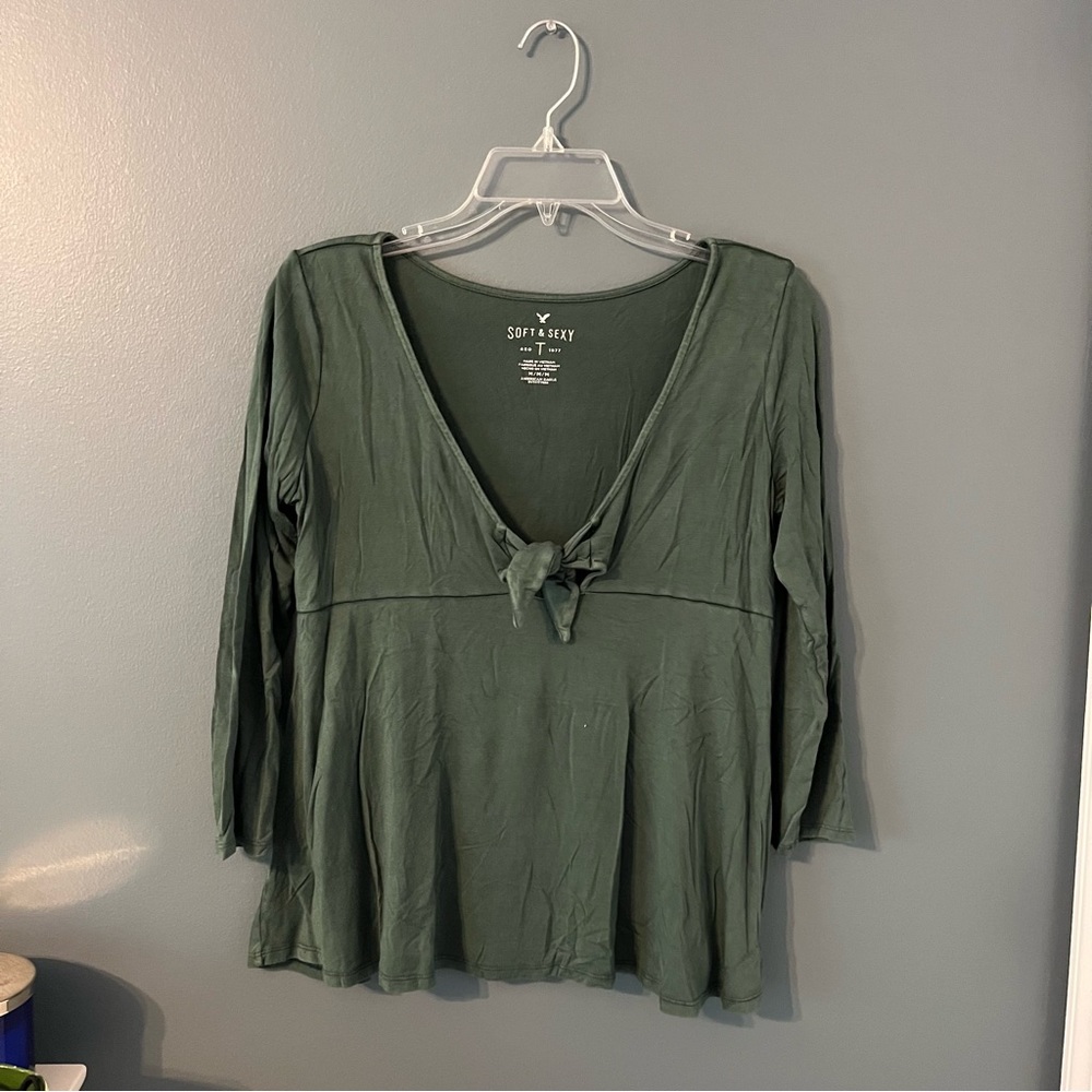 American Eagle Soft & Sexy Long Sleeve